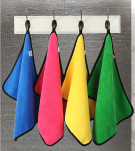 Durable in Stock Lint Free Coral Fleece Microfibre Towel for Car Polishing